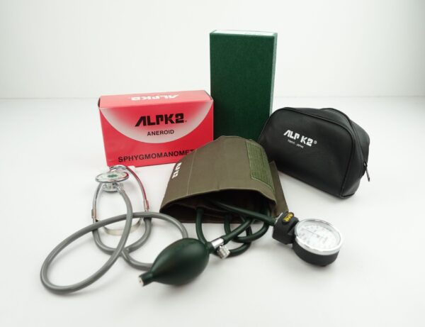 ALPK2 100%Japan Blood Pressure Monitor Aneroid Sphygmomanometer with stethoscope - Analog BP Machine full set